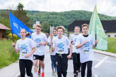 FOTO  Slovenske olimpijske sanje ponesli širom naše občine 15